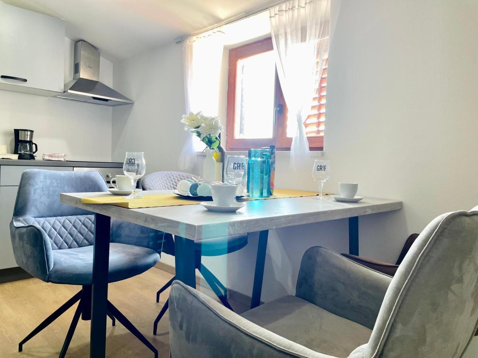 Ferienwohnung Astraluxe Fažana Exterior foto